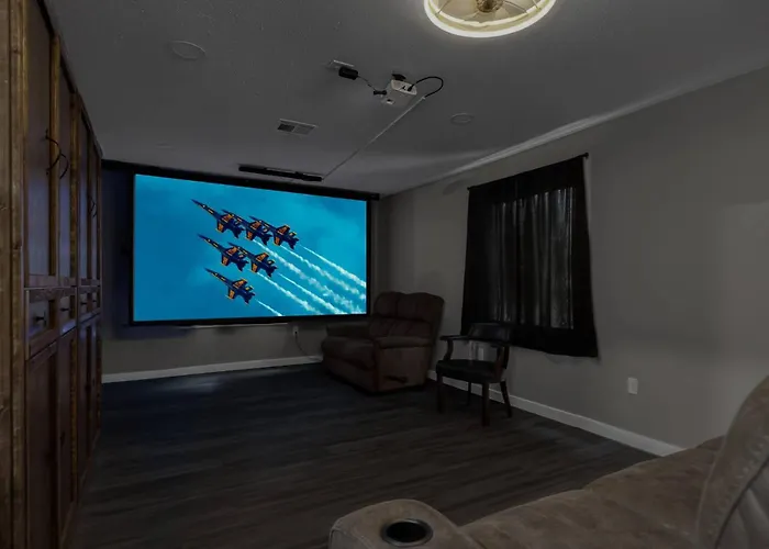 536 S 2nd St Holiday home
