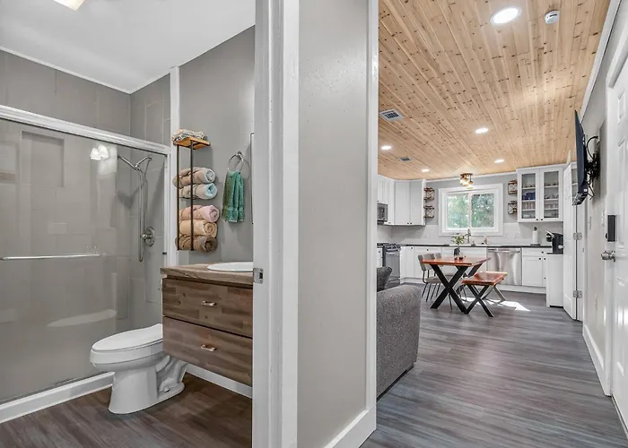 536 S 2nd St Holiday home Pensacola
